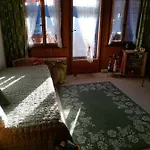 Avec Vue Splendide Sur *