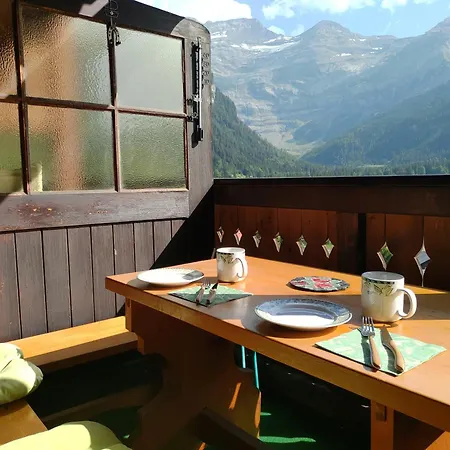 Avec Vue Splendide Sur