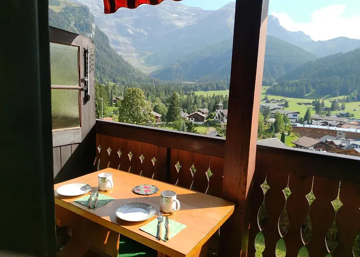 Avec Vue Splendide Sur * Les Diablerets