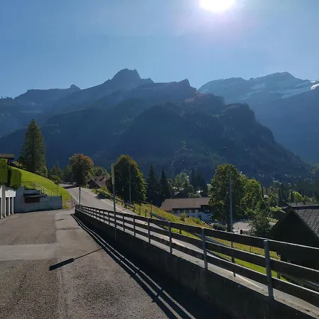 Avec Vue Splendide Sur * Les Diablerets
